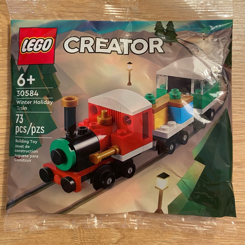Lego Winter Holiday Train 30584